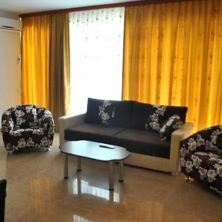 Regent Holiday Apartmán *